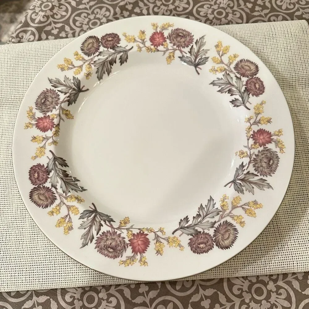 Wedgwood‎ England Linchfield Pattern Fine Bone China Large Round Serving Platter